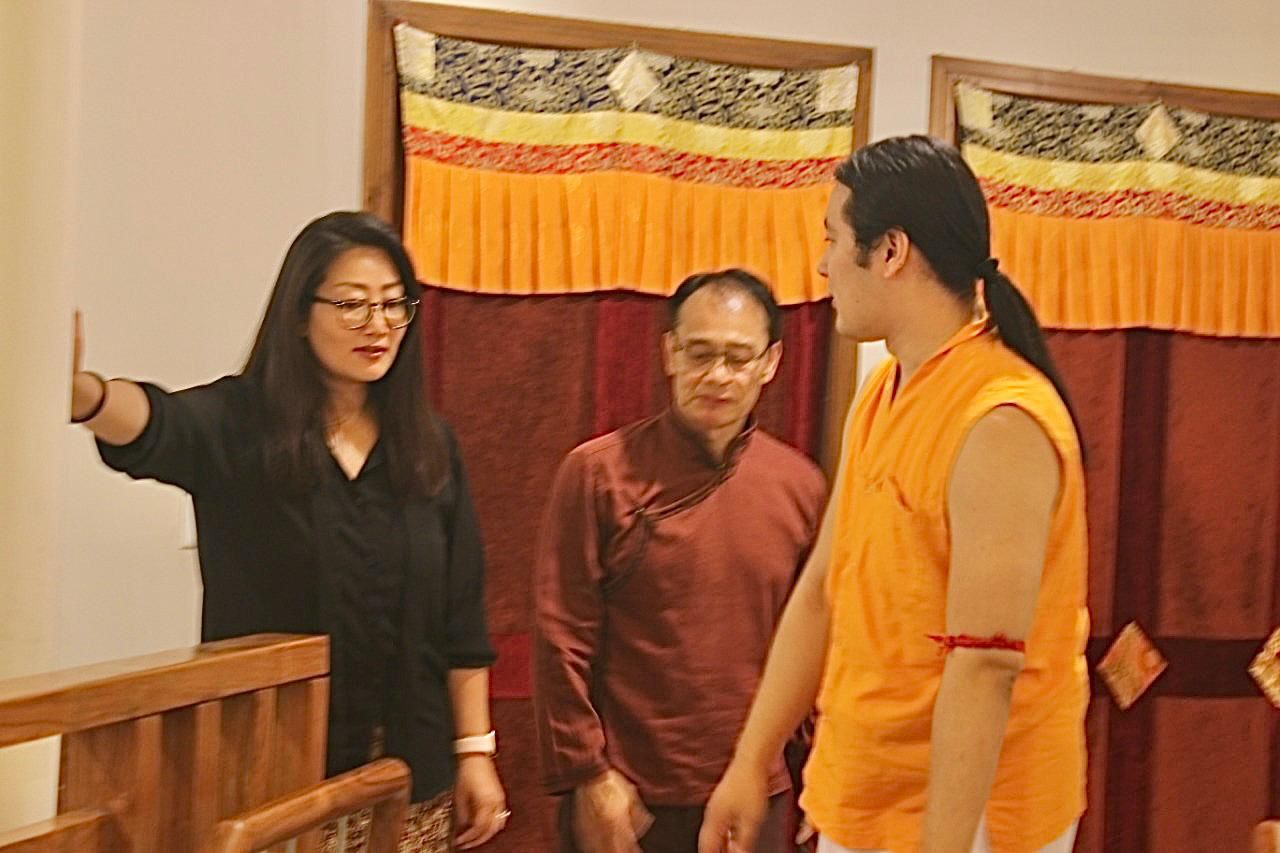 H.H. the 42nd Sakya Gongma Trizin Rinpoche visited Phuntsok